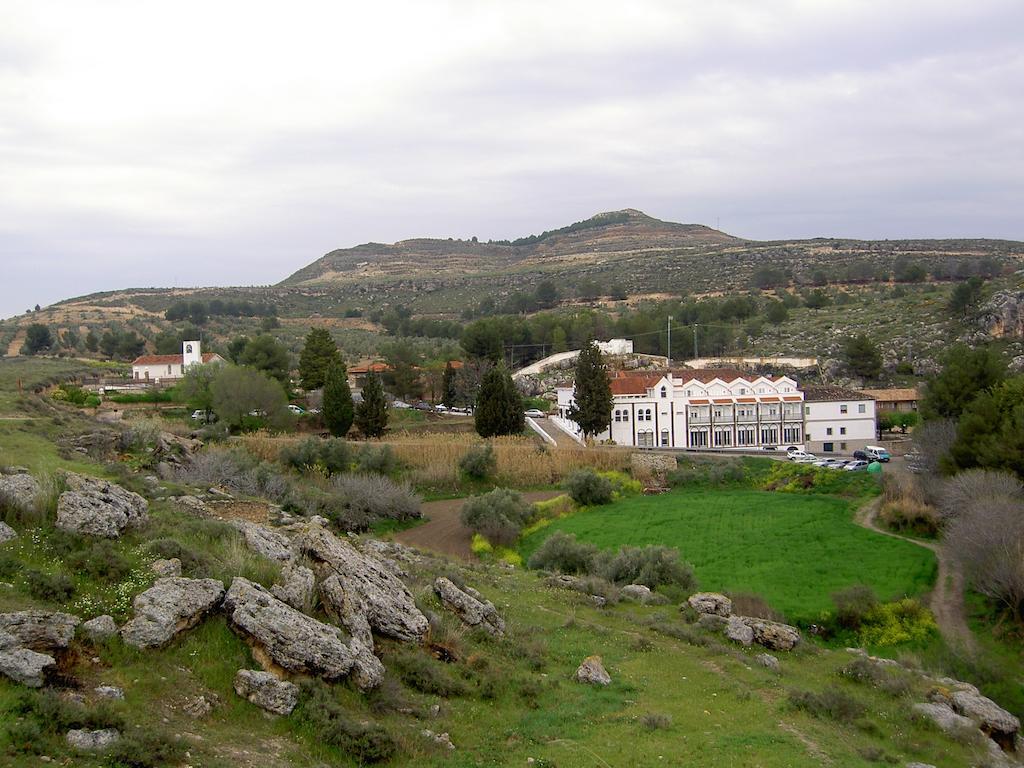 Balneario De Alicun De Las Torres Villanueva de las Torres Eksteriør billede