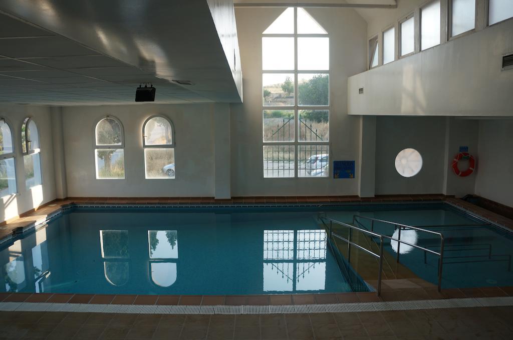 Balneario De Alicun De Las Torres Villanueva de las Torres Eksteriør billede